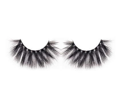 Our Exotic 3D Brazilian Silk lashes are extremely soft, lightweight and super fierce! Made from the highest quality of sustainable synthetic silk fibers, they’re big, bold and beautiful with a fanned effect for added volume. Made from the highest quality of sustainable plant silk, harvested from Brazil, the fibers are taken from the plants, washed, dyed, dried and then hand-spun to mimic the look of real silk lashes!