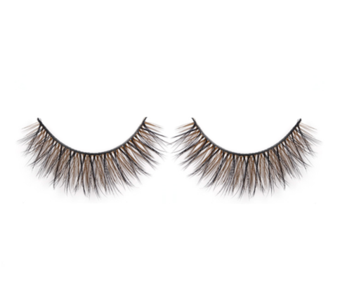 Our Coco Bombay Collection of Vegan Mink lashes in an invisible magnetic band features Luxelash™ technology which replicates the look and feel of traditional mink hairs so your get luxurious lashes but in vegan form. Adding unbelievable length, volume and definition to your lashes, these Bombay lashes will definitely standout in a crowd.  Incredibly comfortable | incredibly flashy | incredibly Luxe